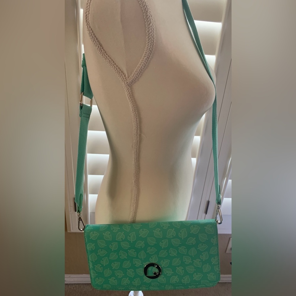 Razer Animal crossing New Horizon Teal Leaves cross body